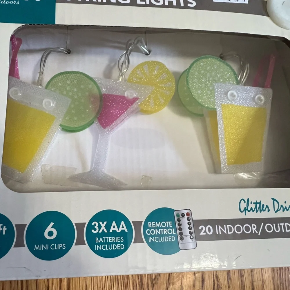 NIB 12 Ft Themed drink glass String Lights w/Hanging Clips, 20 LEDs w remote
